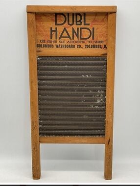 Dubl Handi Vintage Wooden Washboard with Metal Scrub Surface
